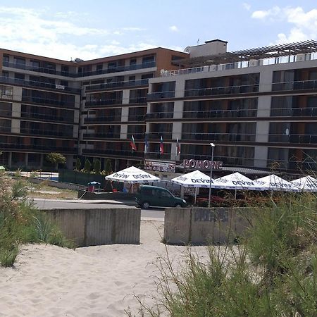 Apartamenti V Pomorie Plažen Complex Daire Dış mekan fotoğraf